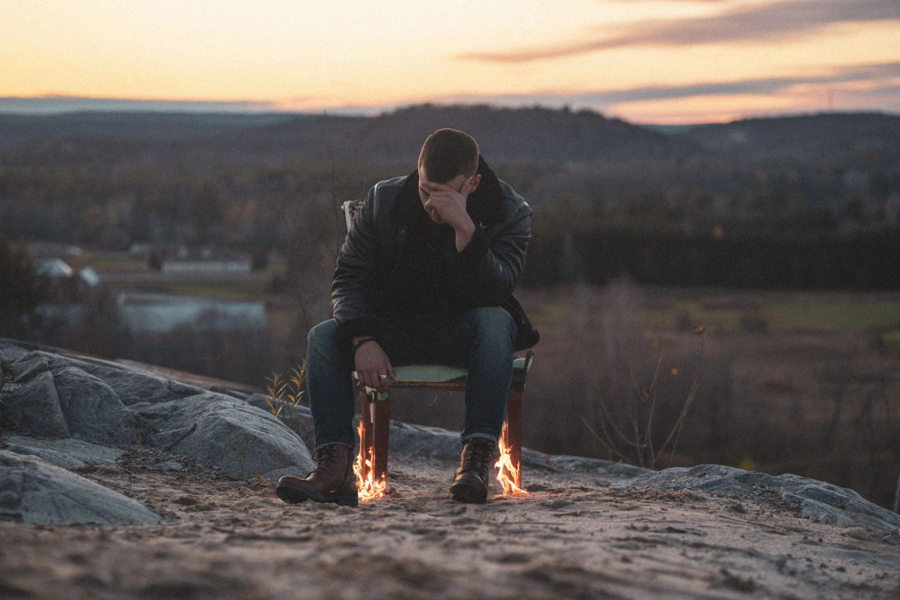 Image de l'article Burn-out : pourquoi certaines personnes restent bloquées malgré le repos ?